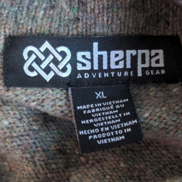 Sherpa Merino Wool Kangtega Quarter Zip Sweater in Tamur River Olive size XL - Picture 5 of 7